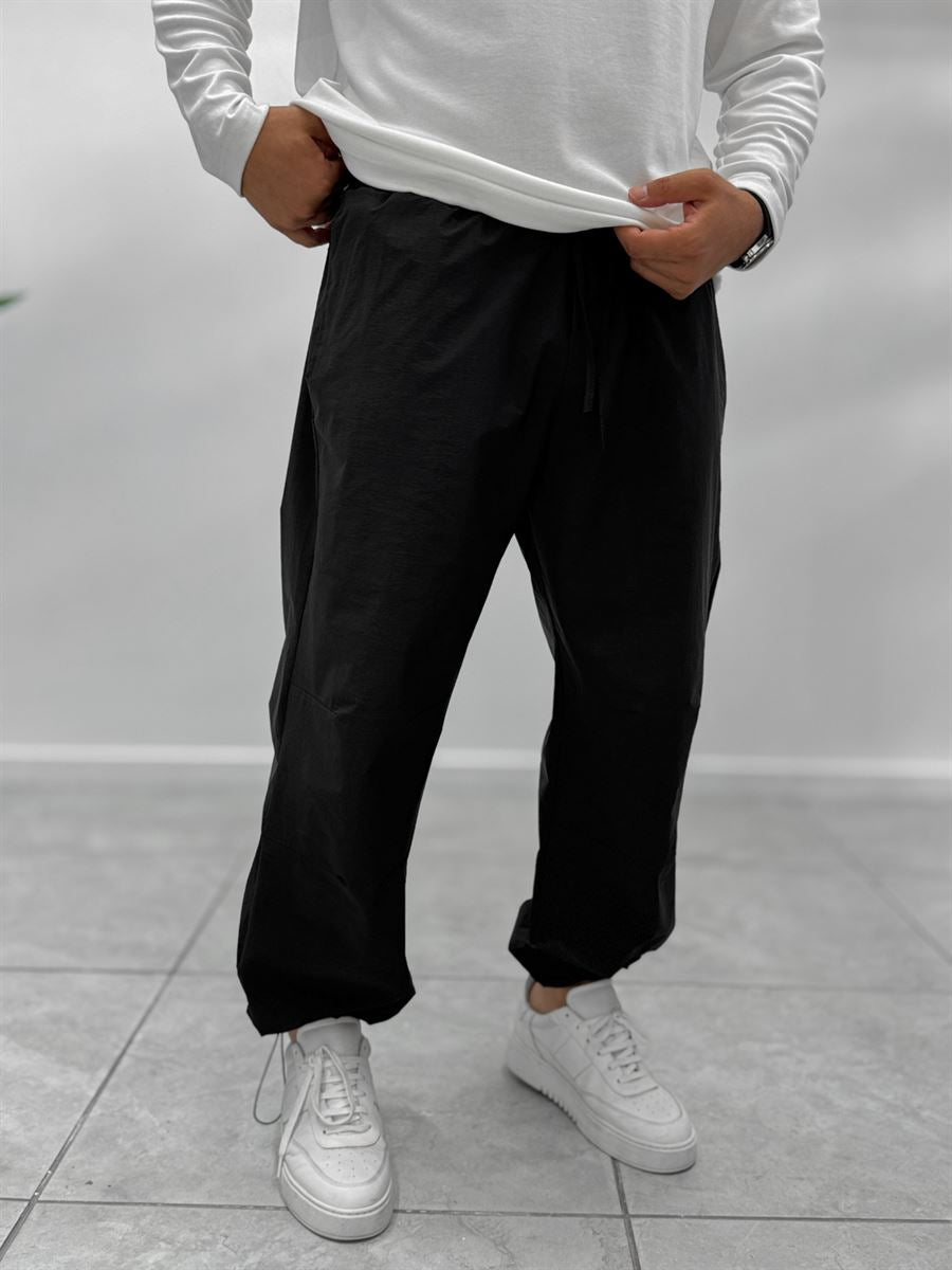 Black Hem Stopper Parachute Trousers WE-5123