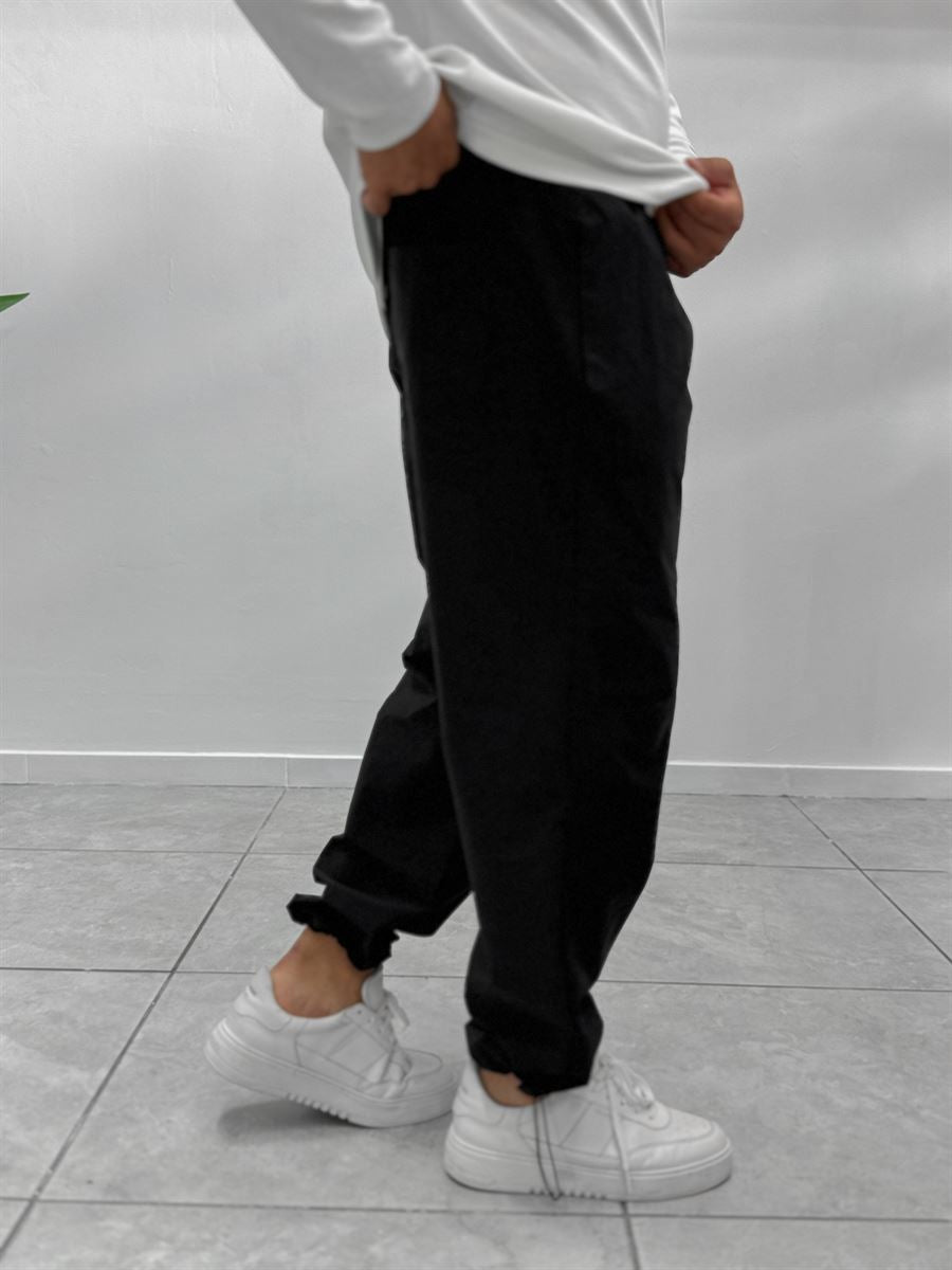 Black Hem Stopper Parachute Trousers WE-5123