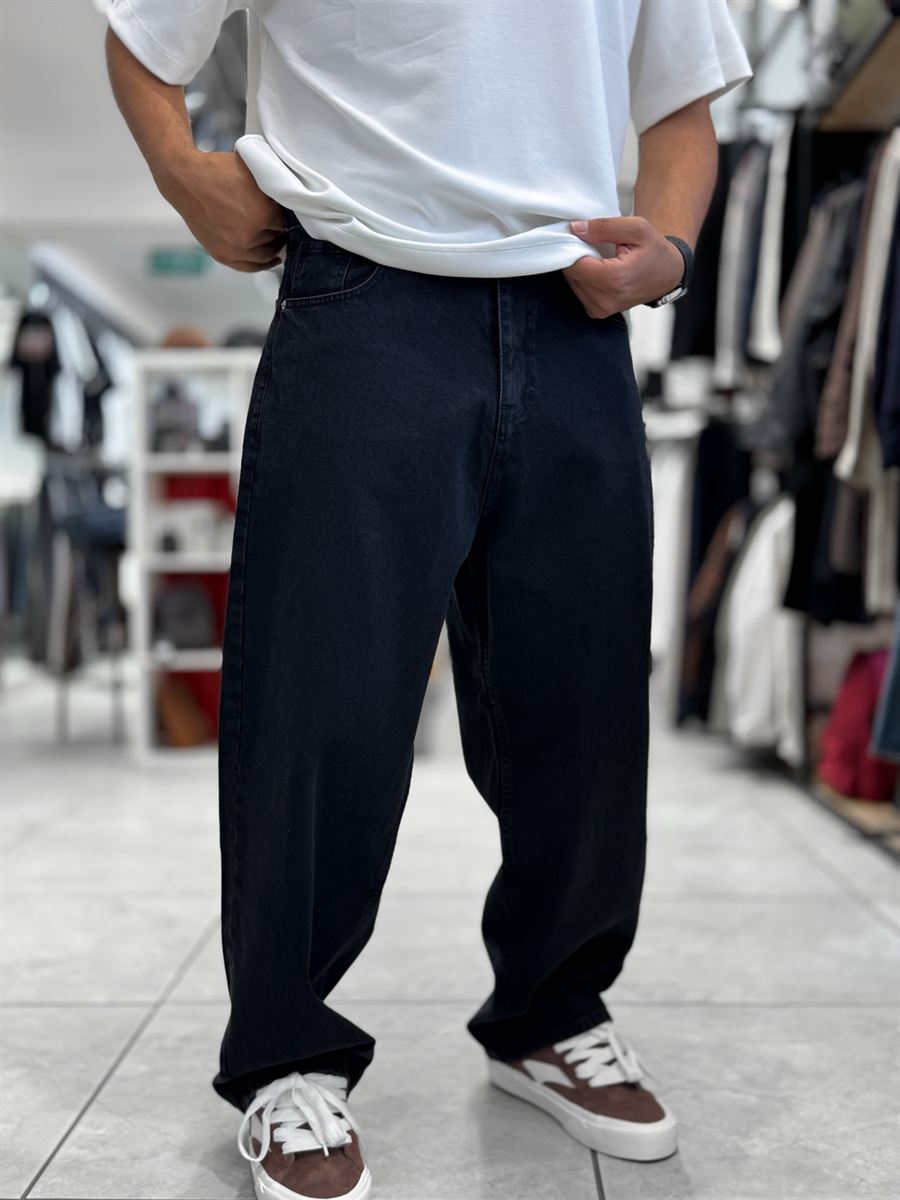 Black Skater Fit Washed Jeans WE-