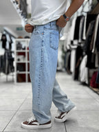 Ice Blue Skater Fit Washed Jeans WE-