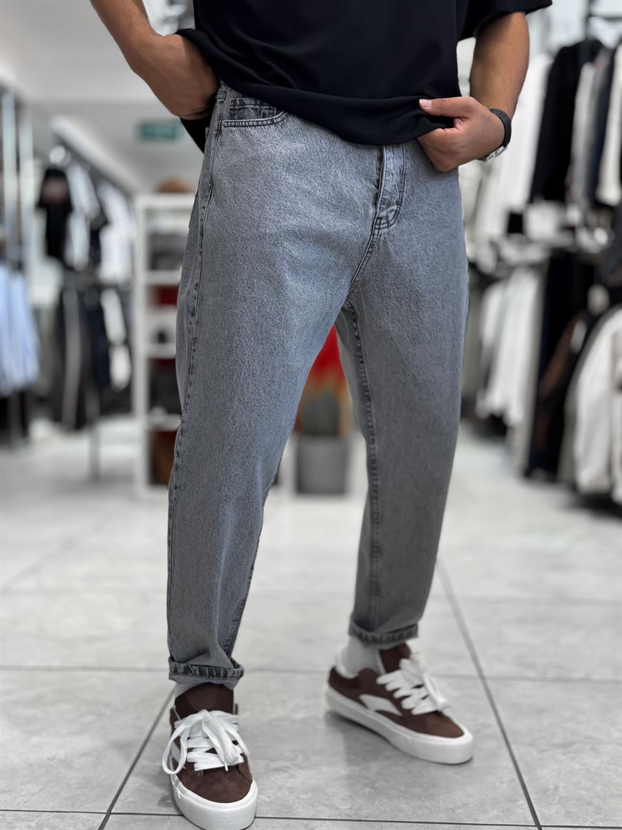 Gray Washed Boyfriend Jeans WE-2339/2672/2231