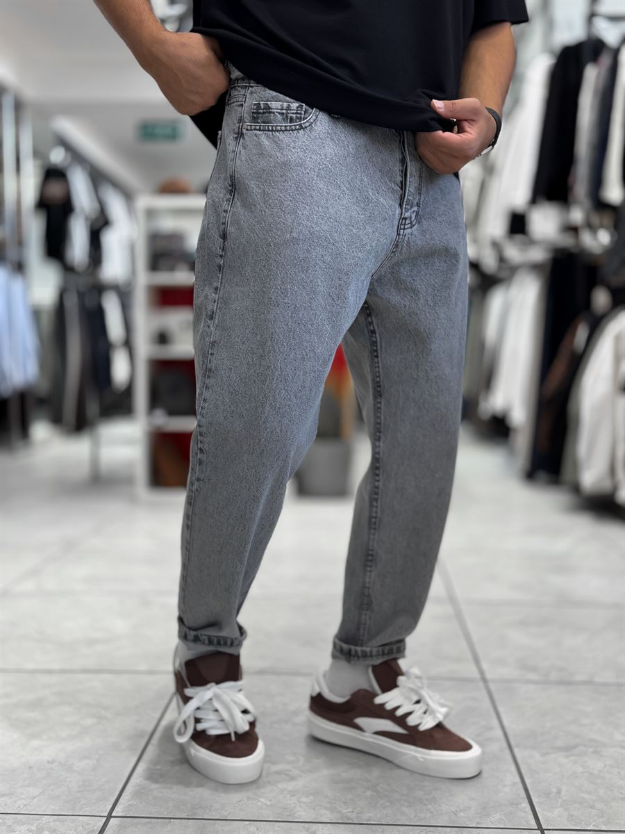 Gray Washed Boyfriend Jeans WE-2339/2672/2231