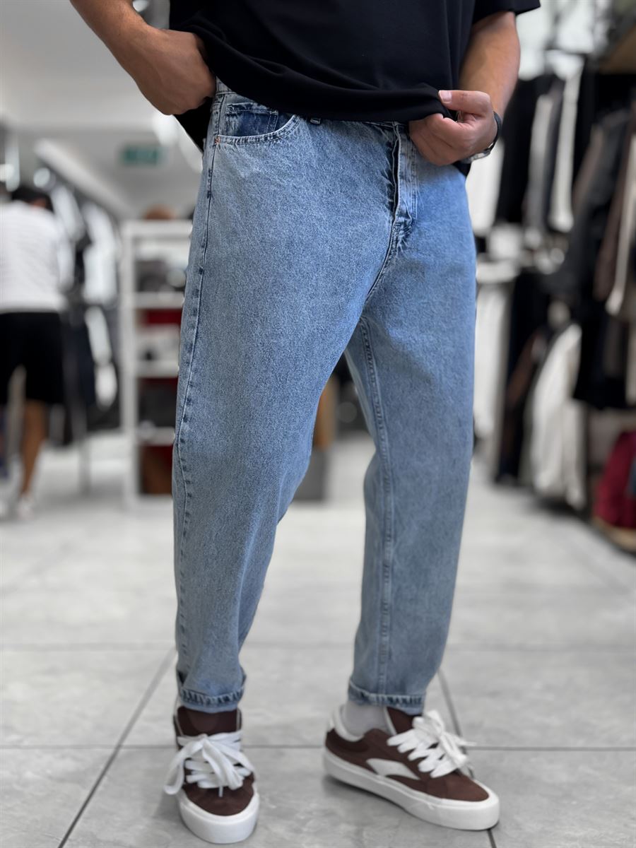 Light Blue Washed Boyfriend Jeans WE-2339/2672/2231