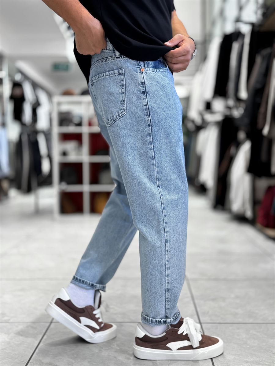 Light Blue Washed Boyfriend Jeans WE-2339/2672/2231