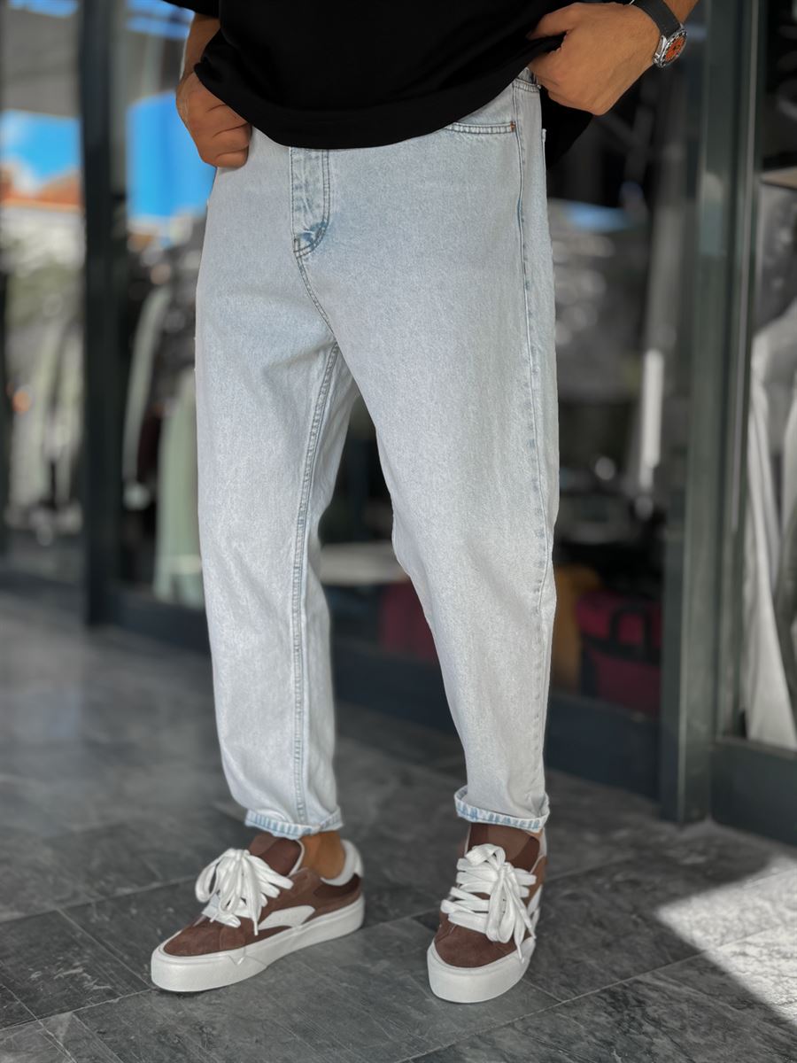 Ice Blue Washed Boyfriend Jeans WE-2339/2672/2231