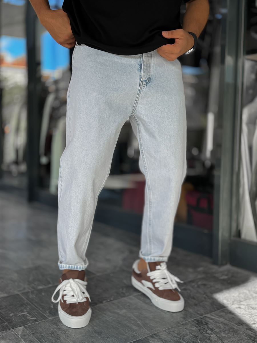 Ice Blue Washed Boyfriend Jeans WE-2339/2672/2231
