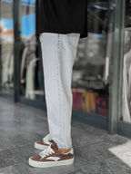 Ice Blue Washed Boyfriend Jeans WE-2339/2672/2231