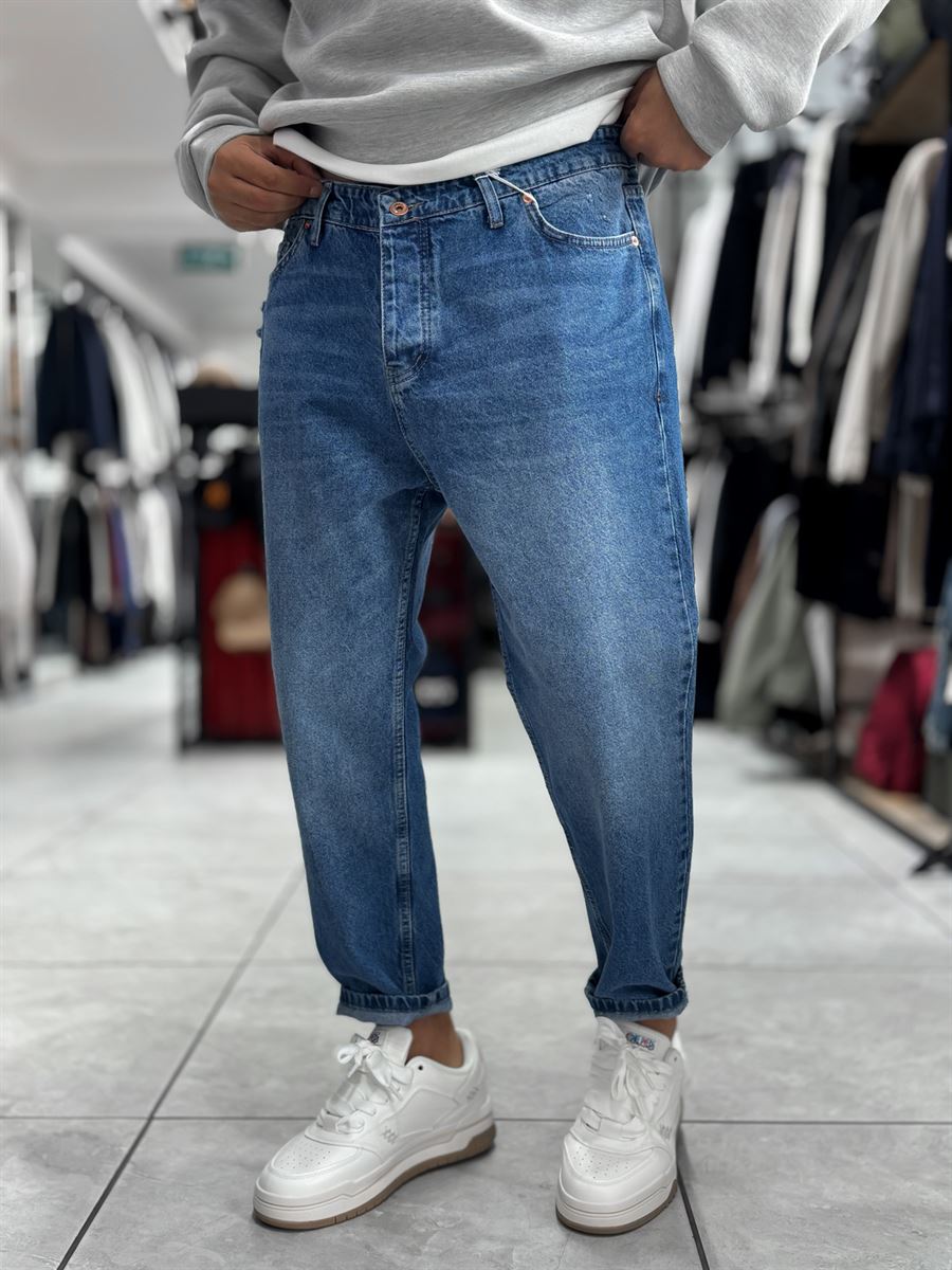 Blue Pocket Ripped Boyfriend Jeans WE-2909