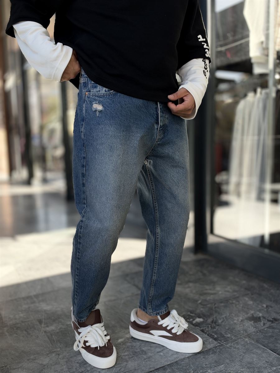 Dark Blue Boyfriend Jeans with Distressed Pocket Details WE-2402