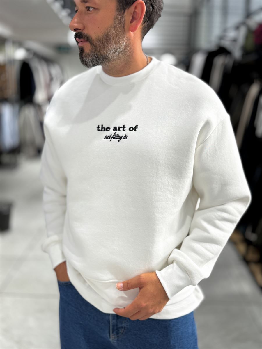 White Hat Printed Oversized Sweatshirt RES-5021