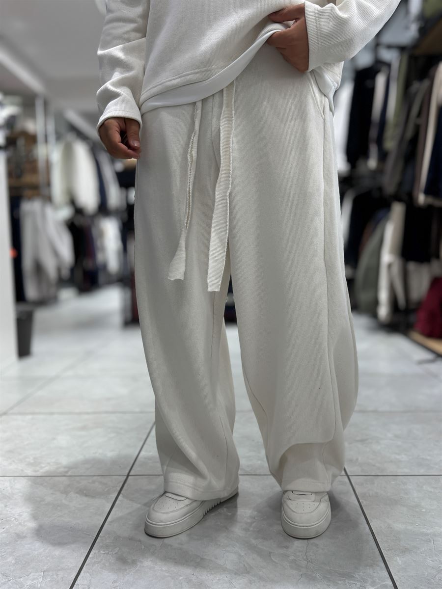 Beige Relaxed Fit Belted Waffle Sweatpants HM